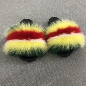 Zapatillas suaves y cómodas para mujer, pantuflas deslizantes de piel de mapache natural, zorro, para verano, venta al por mayor - Product Image 2