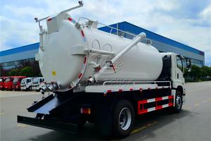 Isuzu GIGA FTR Cabin Sewage Vacuum Truck 2 Axles 6 Tires, 205HP Isuzu Engine Euro 5/6, 12000L Capacity Self <b>Suction</b> Unload - Product Image 4