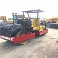 Compacteur à rouleaux Dynapac CC21 d'occasion en excellent état Rouleau vibrant avec composant de moteur central