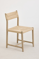 Chaises de salle à manger en bois de design minimaliste moderne, adaptées à une utilisation dans les maisons, les hôtels ou les appartements, et fabriquées en bois massif