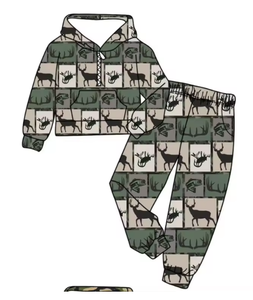 Ensemble 2 pièces pour enfants : sweat à capuche camouflage et pantalon de jogging décontracté à manches longues - Product Image 3