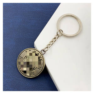 Llavero <span class=keywords><strong>de</strong></span> Bronce con Logo <span class=keywords><strong>de</strong></span> Club <span class=keywords><strong>de</strong></span> Fútbol <span class=keywords><strong>de</strong></span> las Ligas Europeas, Popular en Tiktok 2024 - Product Image 5