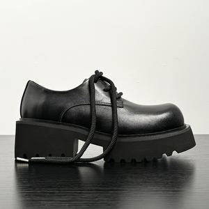 Zapatos de Hombre Negros de Cuero Vacuno Genuino con Aumento de Altura, Suela Gruesa Premium Original, Transpirables, Punta Redonda, Casuales - Product Image 1