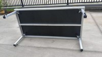 Scène de concert portable robuste à assemblage rapide et à faible coût, homologuée, avec pieds carrés en aluminium de 60 cm, en vente