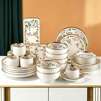 Service de table de 32 pièces blanc et or, vaisselle personnalisée pour mariage, porcelaine de luxe