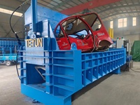 Presse à balles de coquille de voiture de ferraille de prix concurrentiel de la CE/ISO pour le recyclage de la carrosserie de voiture d'occasion