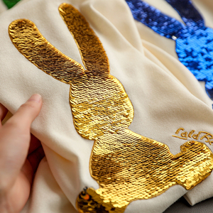 T-Shirt <span class=keywords><strong>con</strong></span> <span class=keywords><strong>paillettes</strong></span> da <span class=keywords><strong>donna</strong></span> all'ingrosso stile Casual <span class=keywords><strong>con</strong></span> ricamo personalizzato <span class=keywords><strong>con</strong></span> logo a manica corta di alta qualità T-Shirt in cotone - Product Image 3