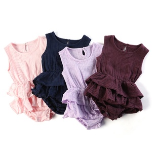 Весна-лето без рукавов Нет минимального заказа в наличии rts Одежда для новорожденных девочек одежда цельные муслиновые детские комбинезоны 100% хлопок - Product Image 1