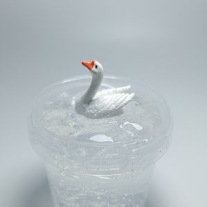 สไลม์ใสยืดหยุ่น CHENXI Factory Design รุ่น Elegant Swan Jelly Slime แบบมีกากเพชรตกแต่ง - Product Image 1