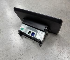 <span class=keywords><strong>La</strong></span> nouvelle console <span class=keywords><strong>centrale</strong></span> multimédia de haute qualité de <span class=keywords><strong>la</strong></span> série <span class=keywords><strong>C</strong></span> W205 est équipée d'un écran LED pour <span class=keywords><strong>Mercedes</strong></span>-Benz. - Product Image 5