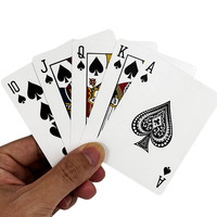 Conception imprimée personnalisée promotionnelle Papier familial écologique Cartes à jouer au poker classique pour cadeau
