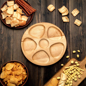 Plato de Servir Redondo de Madera Moderno, Ecológico y Duradero, con 6 Compartimentos, Diseño Pulido, para Aperitivos y Bocadillos en Fiestas - Product Image 1
