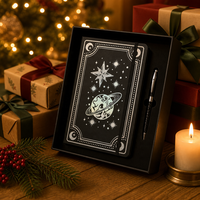 Coffret Cadeau Carnet A5 Rigide de Noël de Haute Qualité avec Stylo, Planète Saturne, Dorure Argentée, Couverture Noire