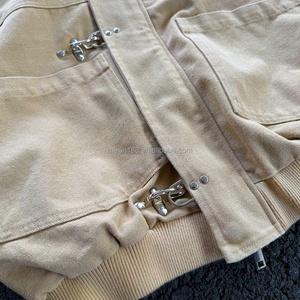 Fabricant de vestes bomber à capuche personnalisées, vestes de travail matelassées et rembourrées, coupe ample, style pompier, avec boucle à fermoir, pour le travail à Detroit - Product Image 5