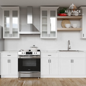 Armoires de cuisine blanches de style Shaker du New Jersey |   Armoires en chêne blanc RTA prêtes à assembler |   Armoires en bois massif pour le rangement de la cuisine - Product Image 1