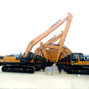 Excavadora de cadenas River Works XE260CLL de largo alcance para proyectos de dragado, protección de riberas y construcción de taludes - Product Image 2
