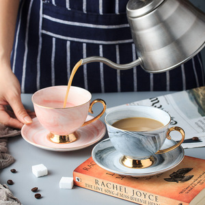 Nordic Simple Marble Céramique Thé Rouge <span class=keywords><strong>Tasse</strong></span> et Soucoupe Ensemble Vaisselle Élégante pour Café et Thé - Product Image 3
