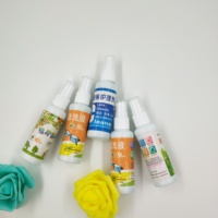 Spray nettoyant anti-buée rond gratuit pour lunettes de natation de 60 ml pour lunettes optiques Spray anti-buée pour lentilles