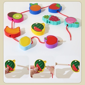 Jeu éducatif de bureau en bois : Puzzle à emboîter multiformes et blocs à enfiler, jouet d'association bilingue chinois-anglais - Product Image 3