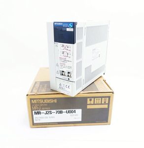 Variador de Frecuencia Serie J2S 0.7KW MR-J2S-70B-EB MR-J2S-70B-U004 MR-J2S-60B-EB, MR-J2S-60B4-EB, MR-J2S-60B4 - Product Image 1