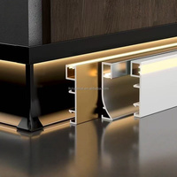 Leuchtende Moderne Hotel-Aluminiumlegierung LED-Sockelleistenleuchte Aufputz-Eckleuchte Umweltfreundlich Langlebig Wasserbeständig Einfach Matt