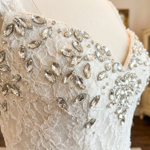 Strass en <span class=keywords><strong>verre</strong></span> <span class=keywords><strong>marquise</strong></span> de haute qualité à coudre avec griffes métalliques argentées, pierres de cristal œil de cheval pour la décoration de robes de mariée - Product Image 4