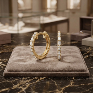 Pendientes de Aro con Diamantes en Corte Redondo y Baguette Alternados - Product Image 3