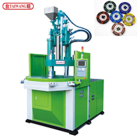 Machine de moulage par injection hydraulique verticale à commande PLC haute efficacité pour PVC/PP/ABS, machine de fabrication de jetons de poker en argile