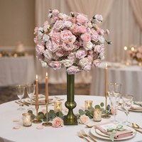 Boules de fleurs artificielles décoratives de luxe en soie de haute qualité, populaires pour les centres de table de mariage, vente en gros directe usine