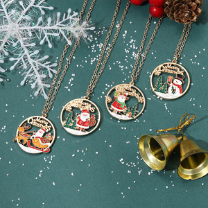 かわいいサンタクロースのペンダントネックレス、お祝いのホリデージュエリー、友人や家族へのクリスマスプレゼント - Product Image 4