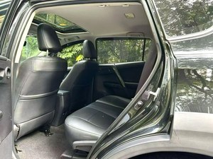 <span class=keywords><strong>Toyota</strong></span> <span class=keywords><strong>RAV4</strong></span> 2.0L FWD CVT SUV 2019 Seminuevo, Gran Distancia al Suelo, Adaptable a Caminos Tóricos y Difíciles - Product Image 6