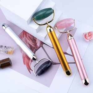 Meilleur kit de masseur facial vibrant électrique 2 en 1 de haute qualité 24k or rose rose vente en gros de barre de beauté rouleau de jade visage - Product Image 5