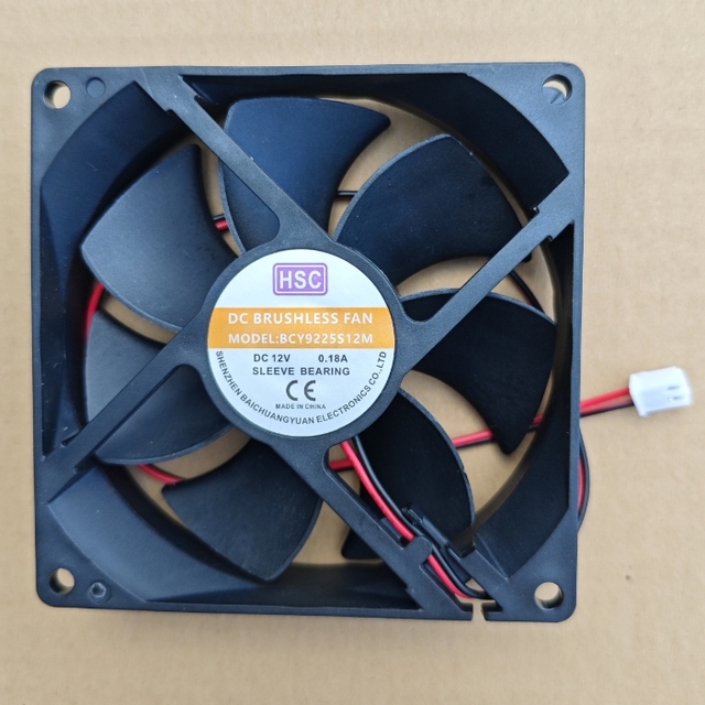 92mm 9225 DC Fan Cheap Price Sleeve Bearing 12V 2800rpm XHB2.54-2p Axial Brushless Industrial DC Cooling Fan 92x92x25mm
