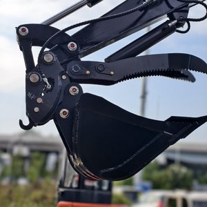 รถขุดขนาด2.5ตันพร้อมเครื่องยนต์ดีเซลเครื่องขุดที่มีประสิทธิภาพสูง - Product Image 3