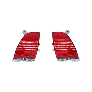 6350GJ 6351GH pièces automobiles <span class=keywords><strong>feu</strong></span> antibrouillard arrière <span class=keywords><strong>feu</strong></span> <span class=keywords><strong>de</strong></span> <span class=keywords><strong>recul</strong></span> pour Peugeot 308 308CC 2008 citroën <span class=keywords><strong>C3</strong></span> - Product Image 1