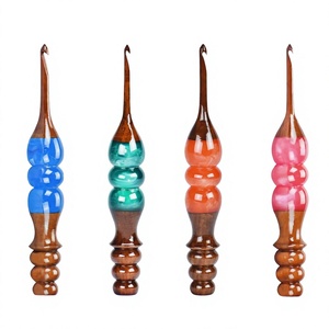 Wood&Resin <b>Crochet</b> <b>Hooks</b> Round Shape Smooth Finish Handcrafted 20cm 3mm Colorful for Needlework - Product Image 6