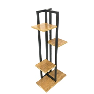 Support <span class=keywords><strong>de</strong></span> plantes <span class=keywords><strong>en</strong></span> métal moderne et contemporain à 3 niveaux <span class=keywords><strong>en</strong></span> forme <span class=keywords><strong>de</strong></span> demi-<span class=keywords><strong>lune</strong></span> pour l'intérieur et l'extérieur, support <span class=keywords><strong>de</strong></span> présentation pour pots <span class=keywords><strong>de</strong></span> fleurs - Product Image 1