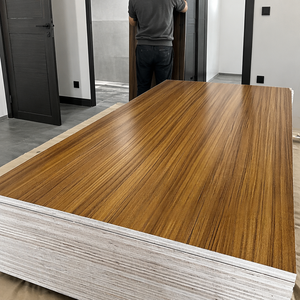 Panneau en <span class=keywords><strong>bois</strong></span> plaqué mélamine standard 4x8 pieds, utilisé pour la fabrication <span class=keywords><strong>de</strong></span> meubles et <span class=keywords><strong>de</strong></span> cadres <span class=keywords><strong>de</strong></span> portes, prix abordable - Product Image 4