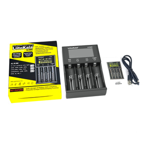 Analyseur à 4 fentes Testeur de batterie Li-ion NiMH <span class=keywords><strong>Chargeur</strong></span> de batterie AAA 10440 14500 16340 18650 <span class=keywords><strong>Chargeur</strong></span> de batterie - Product Image 3
