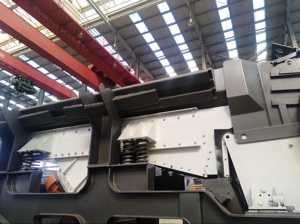 Portable Rock Crushing <b>Machine</b> for <b>Mining</b> and Construction Industry Applications - Product Image 3