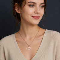 Collier en acier inoxydable plaqué argent en forme de cœur, personnalisé pour les couples, gravure sur le thème de l'amour, cadeau d'anniversaire