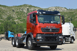 รถบรรทุกหัวลากซิโนทรัค HOWO 460 แรงม้า 6x4 10 ล้อ ดีเซล ราคาประหยัด สำหรับการขนส่ง - Product Image 2