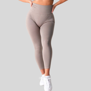 Leggings de yoga sans couture à taille haute sculptants <span class=keywords><strong>anti</strong></span>-<span class=keywords><strong>cellulite</strong></span> à effet de compression et sensation de seconde peau pour un effet lifting des fesses - Product Image 4