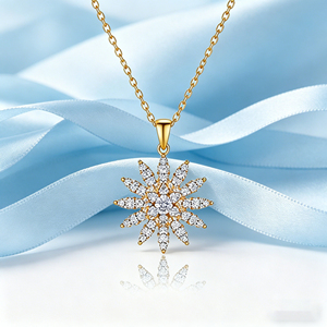 Collar al por Mayor Hengdian, Oro 18K para Mujer, Latón Chapado en Oro 18K, Colgante de Estrella Radiante con Circonita Cúbica AAA - Product Image 3