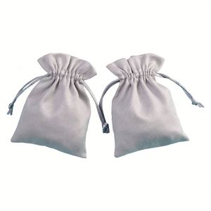 Bolsa de Embalaje de Joyería de Franela con Logotipo Personalizable, Bolsa de Almacenamiento para Auriculares de Teléfono Móvil, Reciclable al por Mayor para Collares y Relojes - Product Image 5