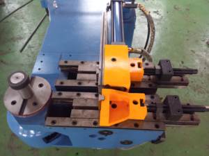 Máquina <span class=keywords><strong>de</strong></span> Doblado <span class=keywords><strong>de</strong></span> Tubos CNC, Máquina <span class=keywords><strong>de</strong></span> Doblado <span class=keywords><strong>de</strong></span> Tubos Automática CNC <span class=keywords><strong>para</strong></span> Acero Inoxidable y Aluminio - Product Image 5