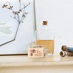 Porte-clés en bois promotionnel personnalisé avec logo imprimé, photo numérique, durable, léger, couleur, taille et forme personnalisables - Product Image 4