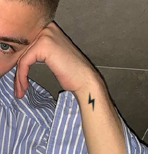 Personalizable 3D Semipermanente Dedo Cuerpo Tatuaje Pegatina Impermeable Impresión Falsa Hoja Temporal e Impreso para Hombres - Product Image 3