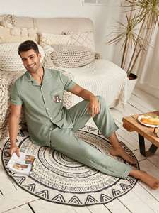 Vente en gros de pyjamas pour hommes en polyester à manches courtes, deux pièces, motif <span class=keywords><strong>ours</strong></span>, vêtements décontractés pour la maison - Product Image 4