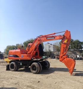 รถขุดล้อยาง Doosan DH150W-7 มือสอง รุ่นปี 2025 น้ำหนัก 14.8 ตัน บุ้งกี๋ขนาด 0.65 ลูกบาศก์เมตร ควบคุมด้วย PLC สภาพดี - Product Image 4
